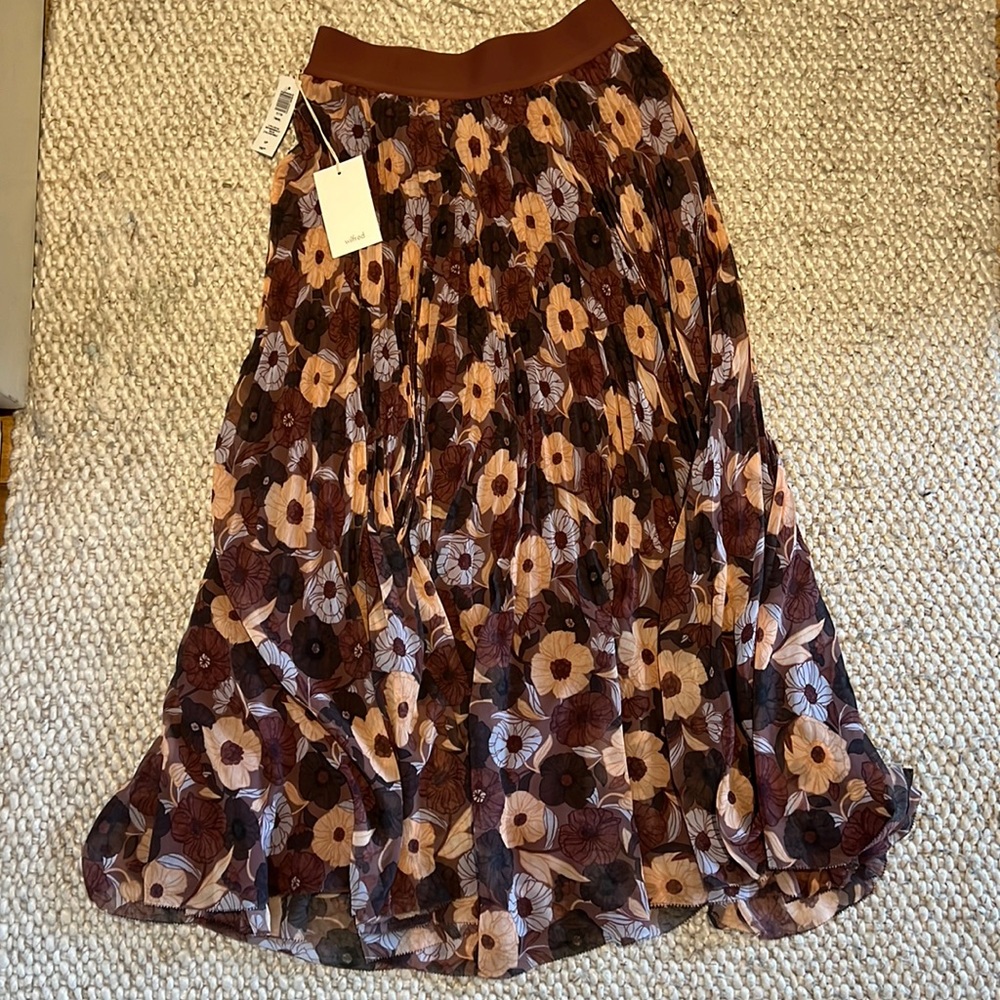 Wilfred | Flower skirt